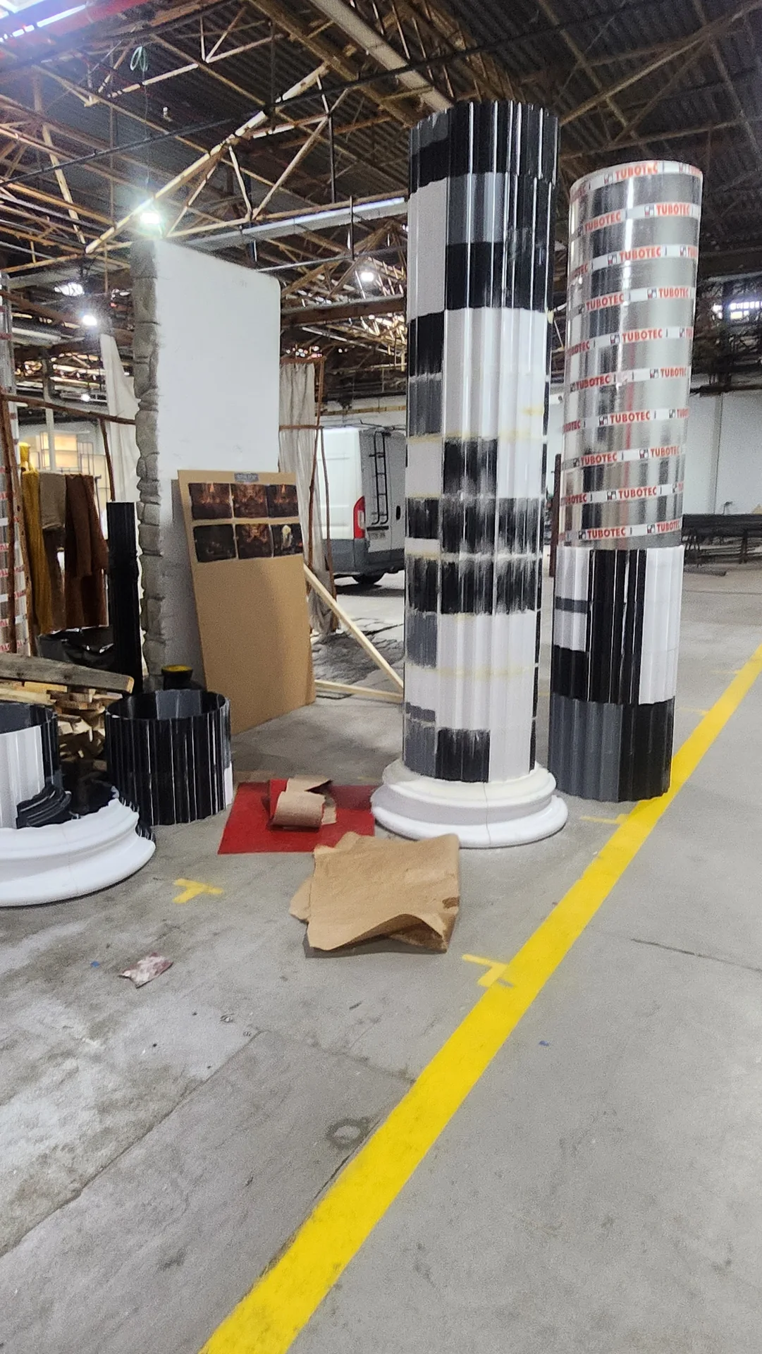Tramos de columna impresos en el taller