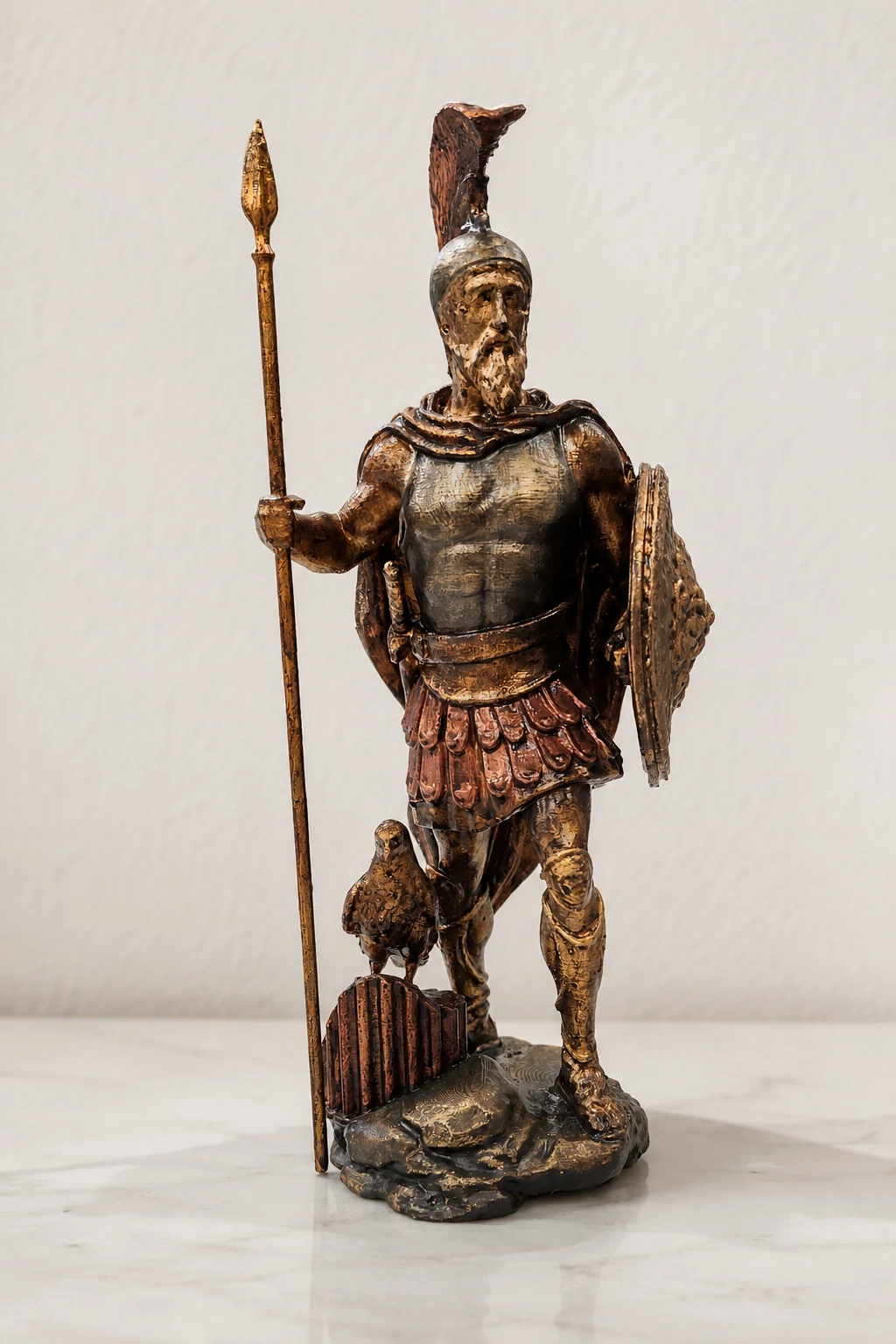 Figura de guerrero con acabado policromado